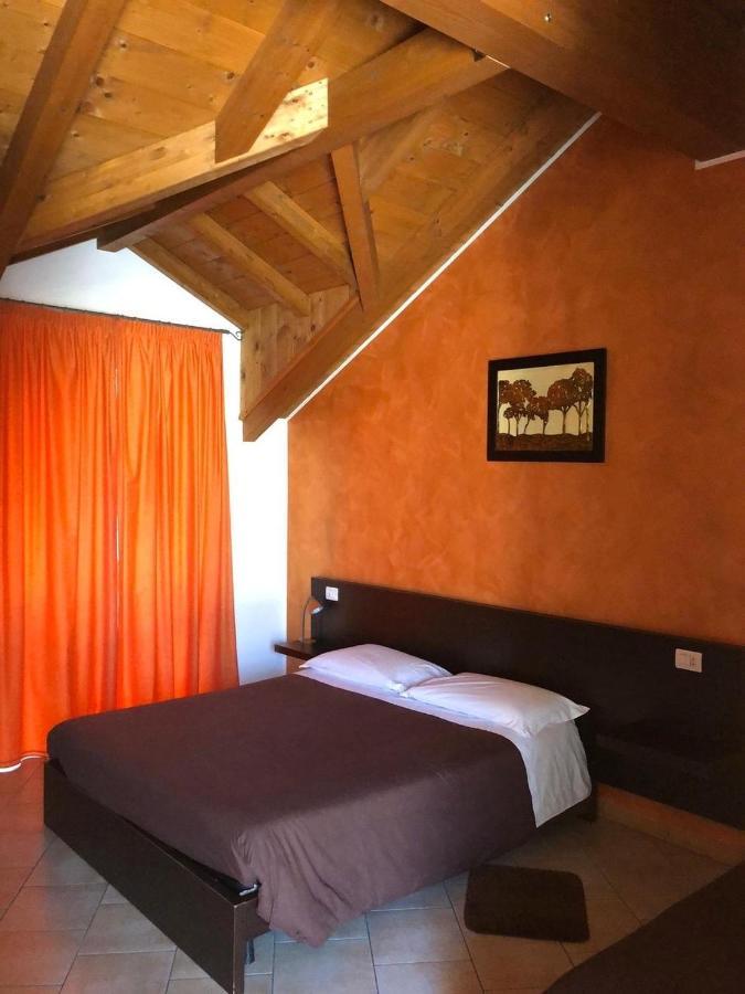 La Siesta Bed&Residence Cardano Al Campo Extérieur photo